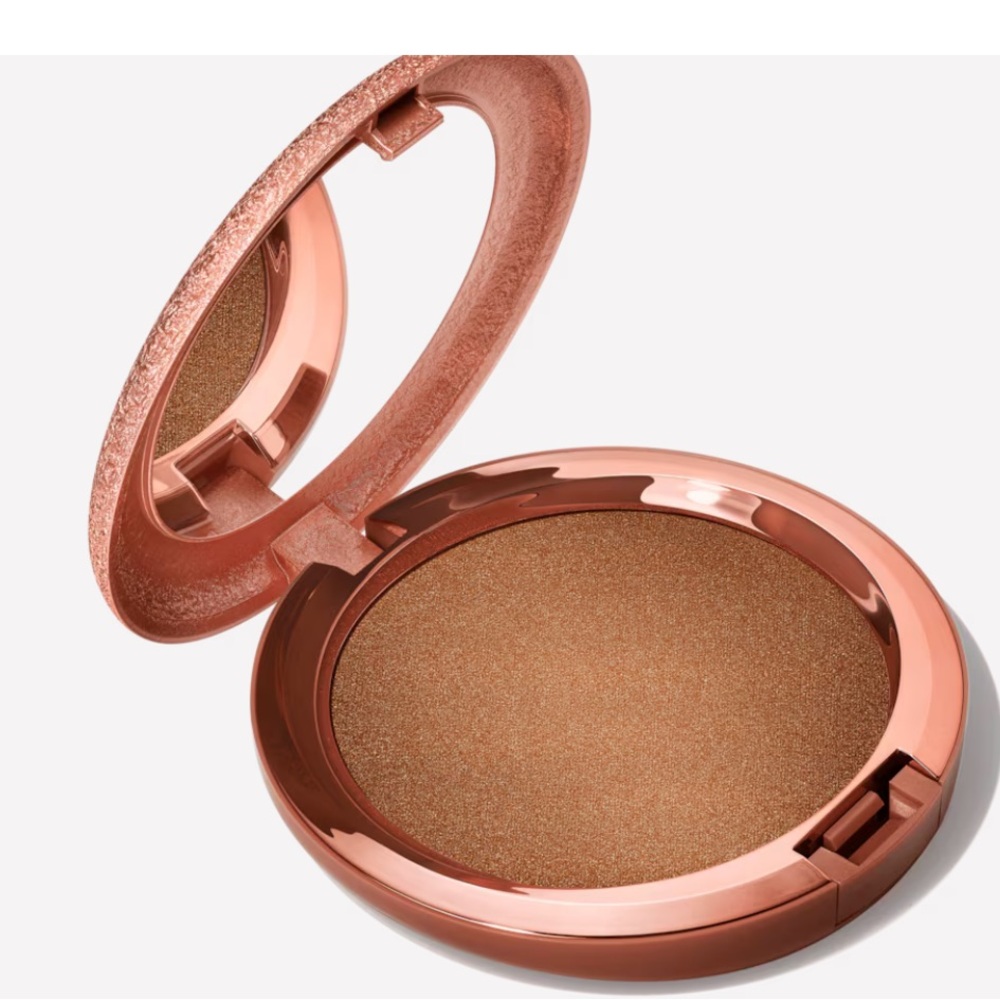 Mac cosmetics-SUNSTRUCK RADIANT BRONZER- New